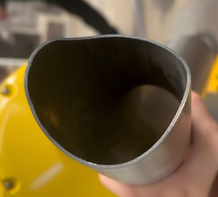 三维激光切割汽车管件效果图